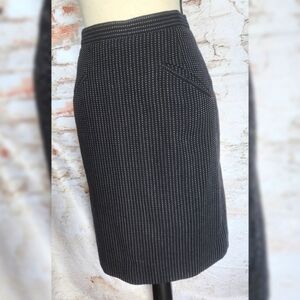 Giorgio Armani Skirt sz 42/8